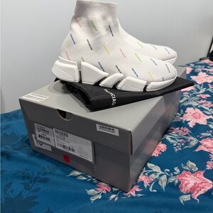 Balenciaga Speed 2.0 Sneaker All Over Logo - White Multi